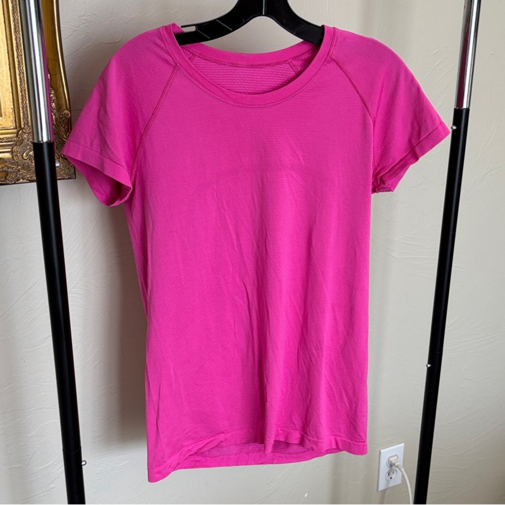 Women's Sonic Pink Tech T